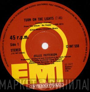  Kellee Patterson  - Turn On The Lights (Disco Version) / If It Don't Fit Don't Force It (Long Disco Version)