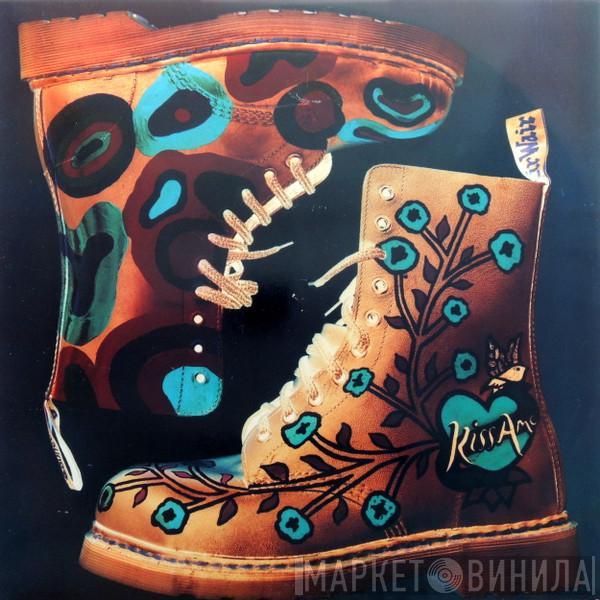 Kiss AMC - My Docs - The Remix