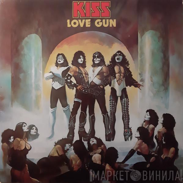  Kiss  - Love Gun