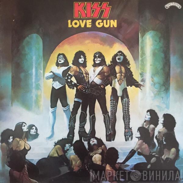  Kiss  - Love Gun