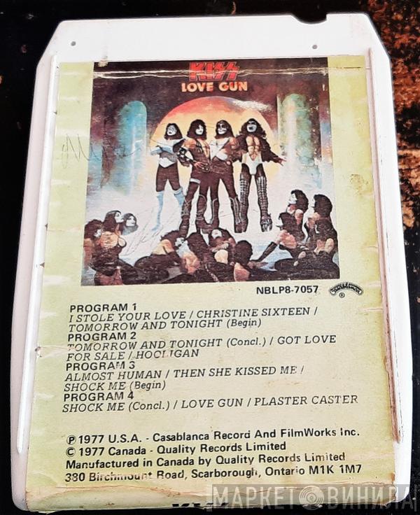  Kiss  - Love Gun