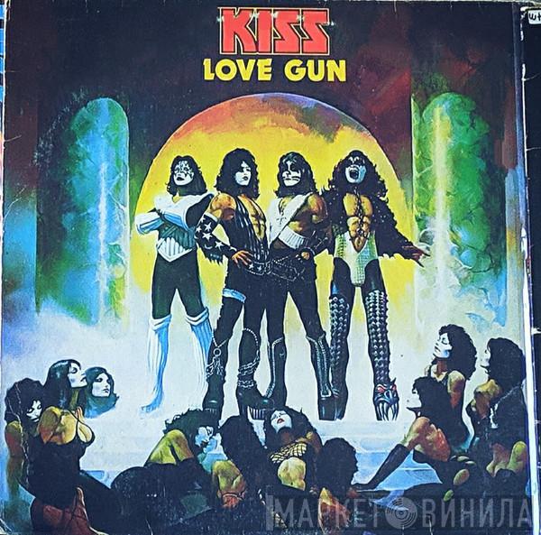  Kiss  - Love Gun