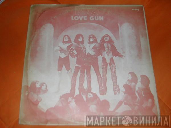  Kiss  - Love Gun