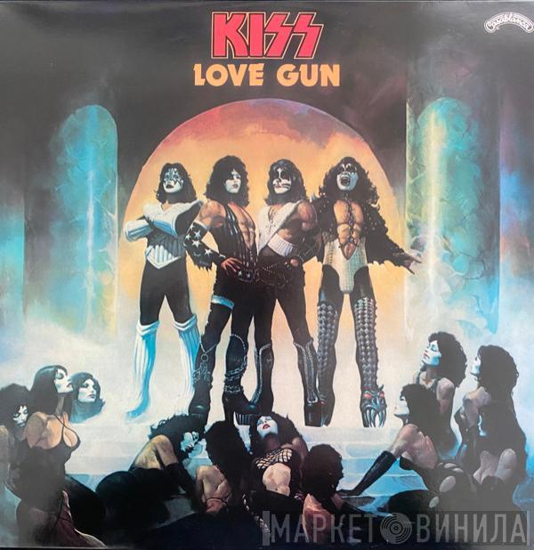 Kiss  - Love Gun
