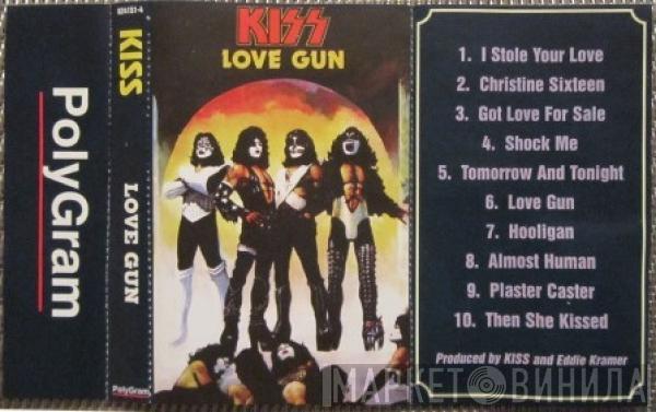  Kiss  - Love Gun