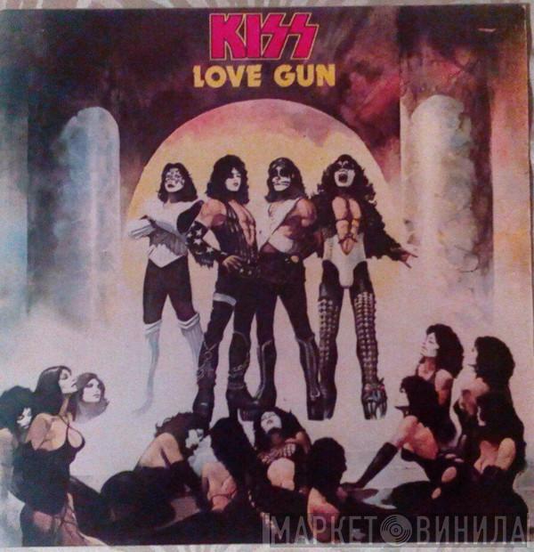  Kiss  - Love Gun
