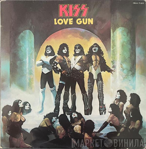  Kiss  - Love Gun