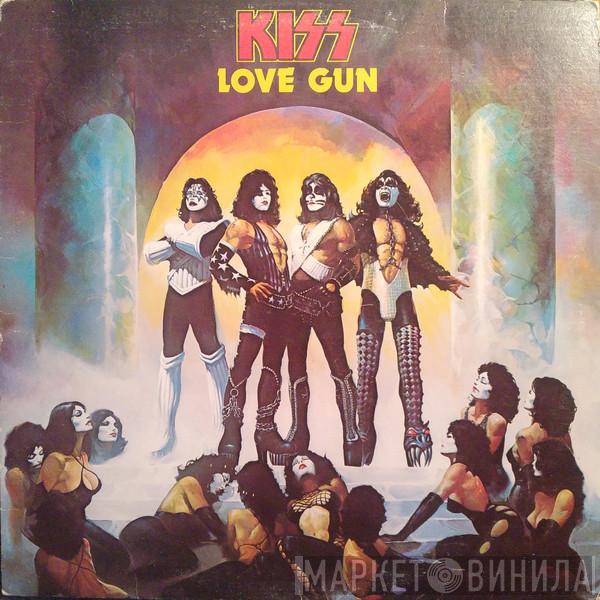  Kiss  - Love Gun