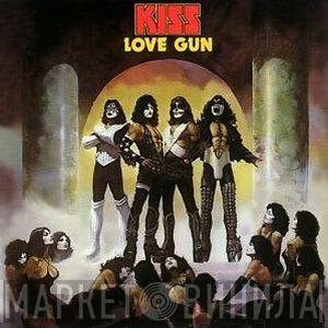 Kiss  - Love Gun