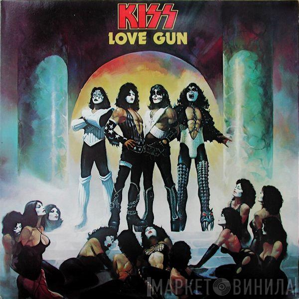  Kiss  - Love Gun