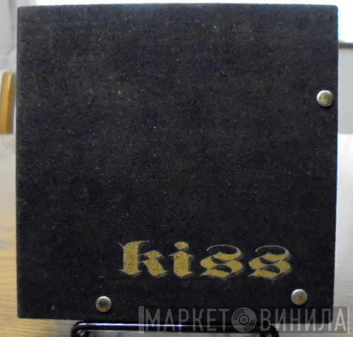  Kiss  - Stranglehold !
