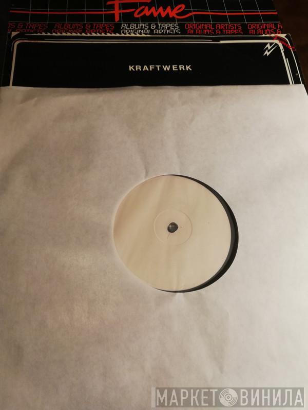  Kraftwerk  - Radio-Activity