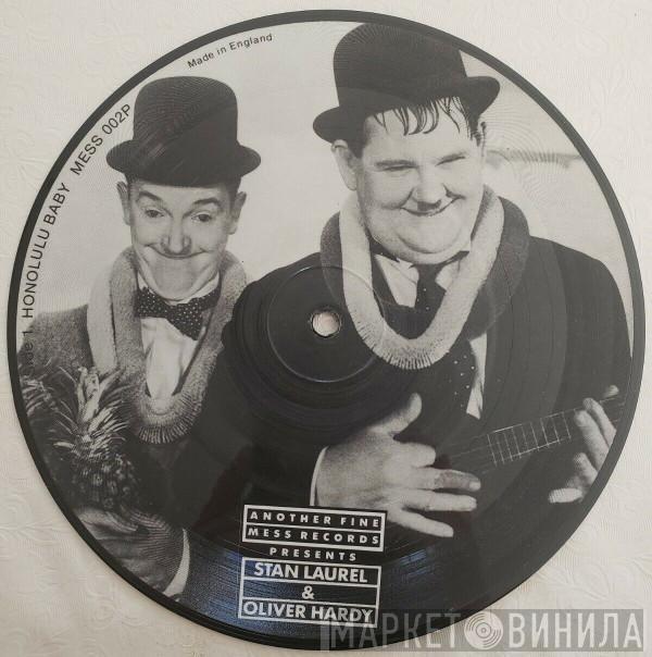  Laurel & Hardy  - Honolulu Baby