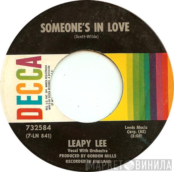  Leapy Lee  - Someone's In Love
