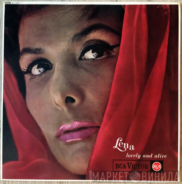  Lena Horne  - Lovely And Alive