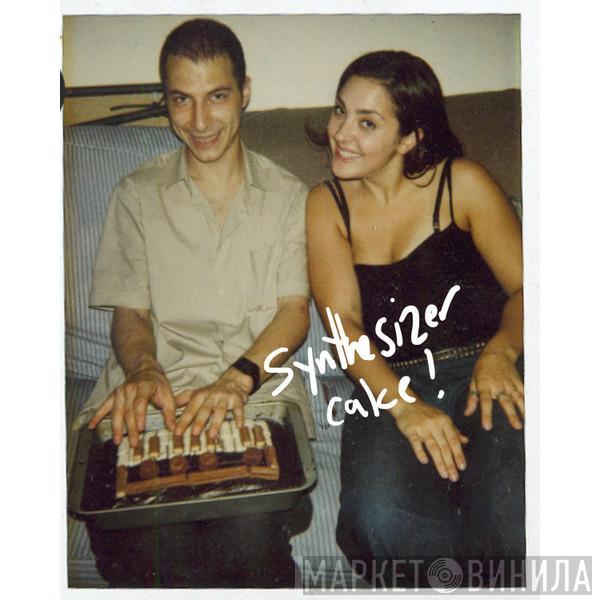 Levon Vincent - The Synthesizer Cake EP
