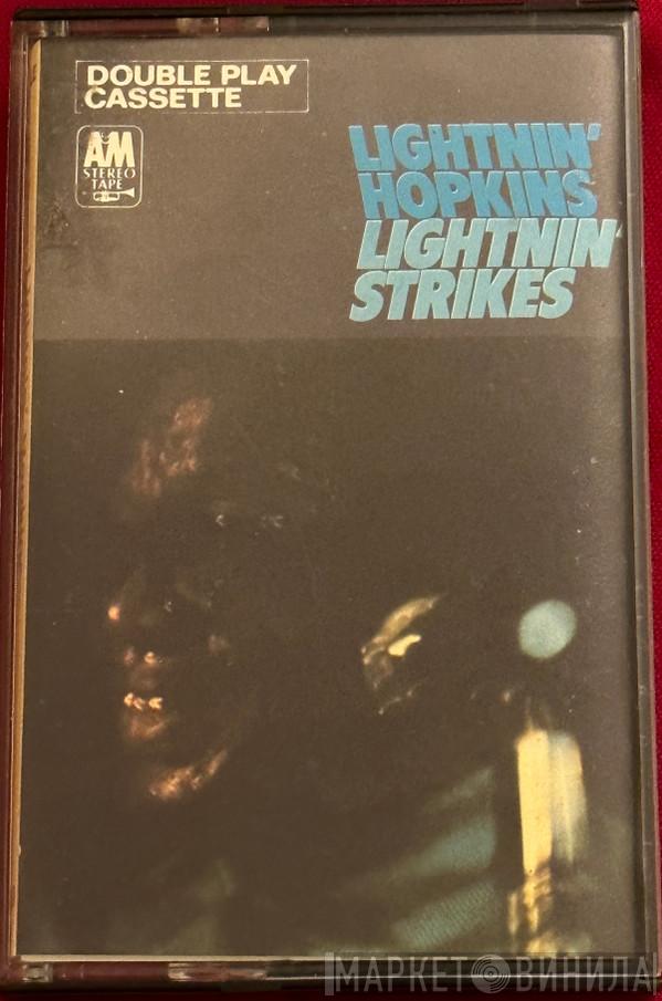  Lightnin' Hopkins  - Lightnin' Strikes