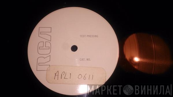  Lou Reed  - Sally Can't Dance