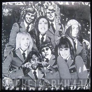  Lunachicks  - C.I.L.L. / Plugg