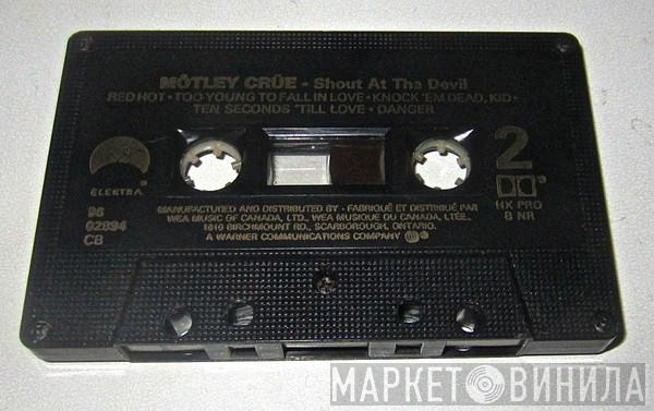  Mötley Crüe  - Shout At The Devil