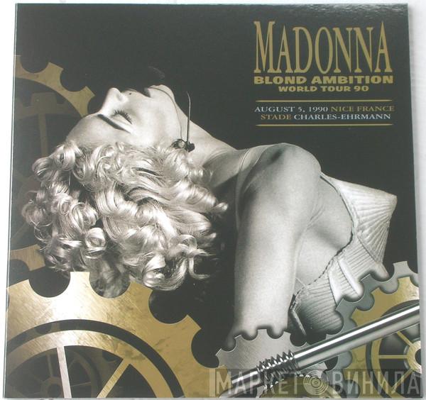  Madonna  - Blond Ambition World Tour 1990