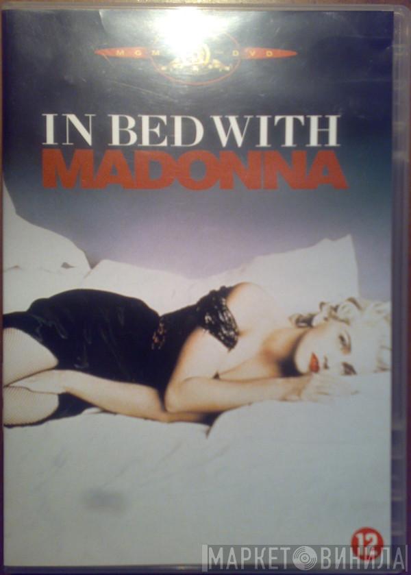  Madonna  - In Bed With Madonna
