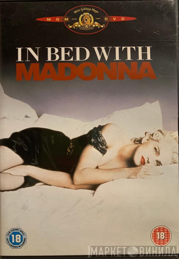  Madonna  - In Bed With Madonna