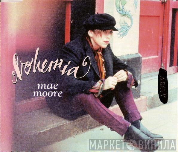  Mae Moore  - Bohemia