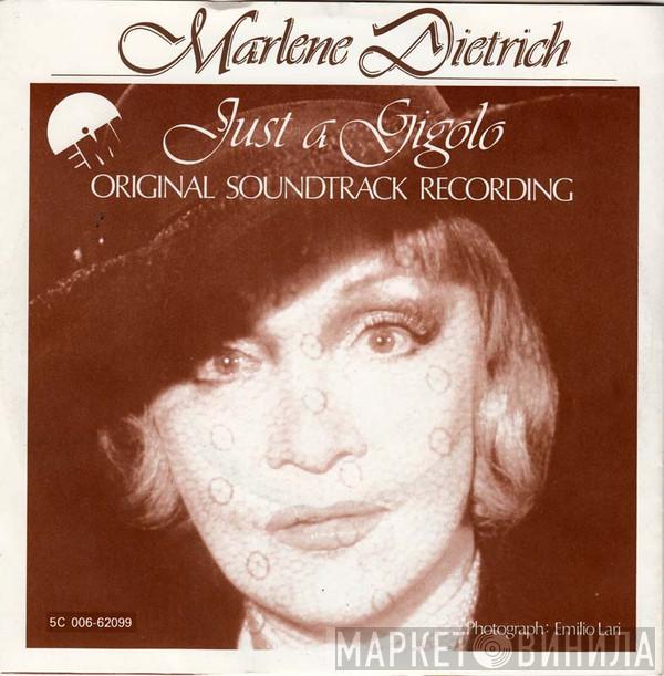  Marlene Dietrich  - Just A Gigolo