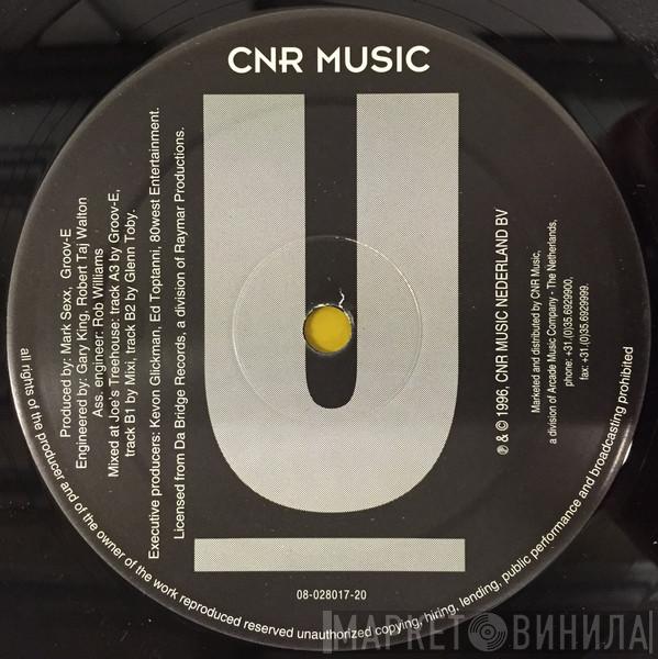  Mary Wilson  - U