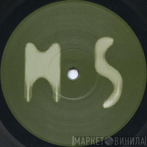 Maurizio - M5