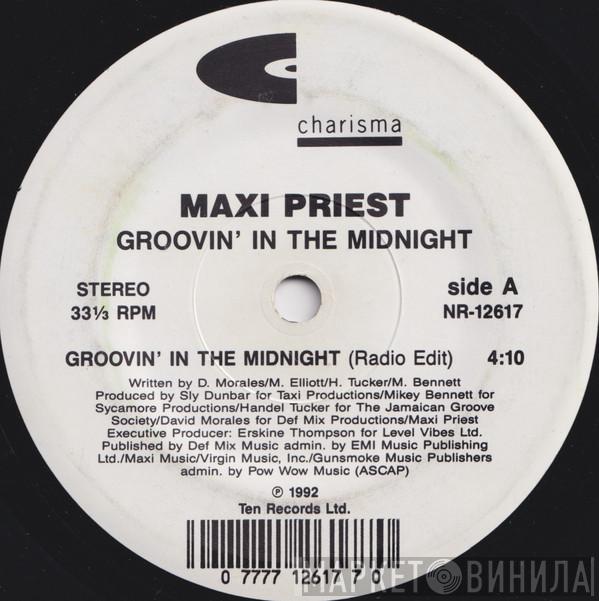  Maxi Priest  - Groovin' In The Midnight