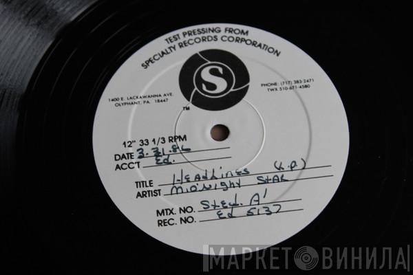  Midnight Star  - Headlines