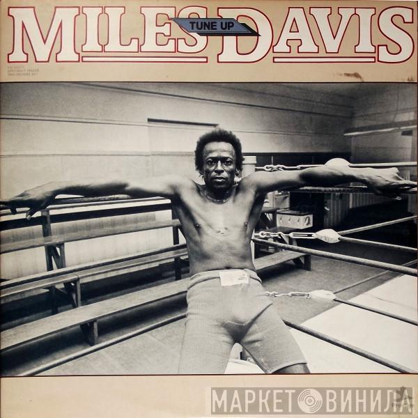 Miles Davis - Tune Up