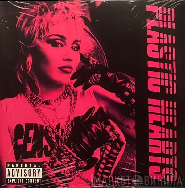  Miley Cyrus  - Plastic Hearts