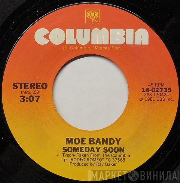  Moe Bandy  - Someday Soon / She's Playin' Hard To Forget