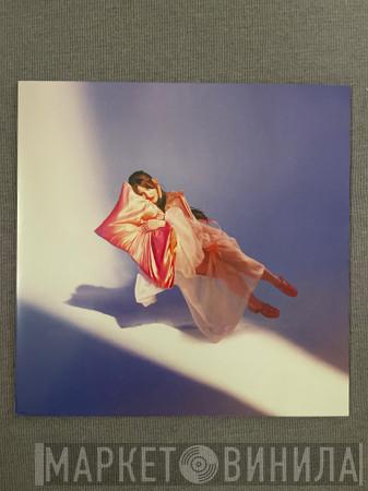 Molly Burch - Daydreamer