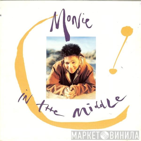  Monie Love  - Monie In The Middle
