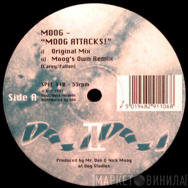 Moog  - Moog Attacks!