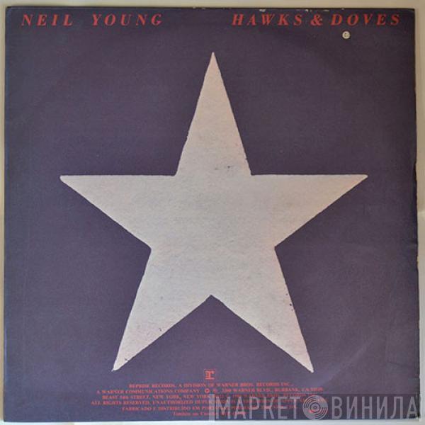  Neil Young  - Hawks & Doves