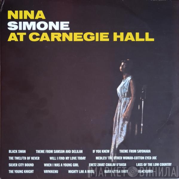  Nina Simone  - At Carnegie Hall (The Complete Concert)