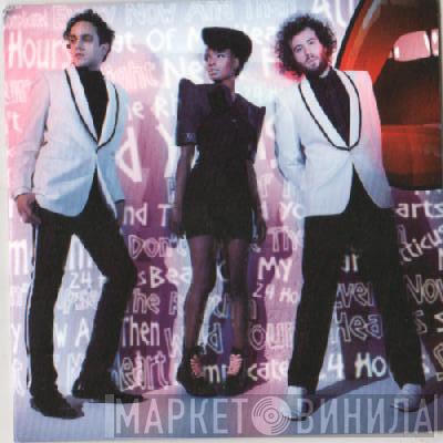  Noisettes  - Don't Upset The Rhythm