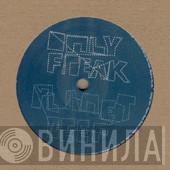 Only Freak - Planet Deep