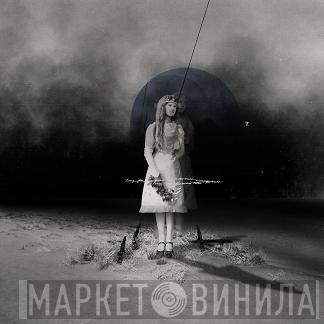 Orla Wren, Aaron Martin , Isnaj Dui - The Blizzard That Birthed Her