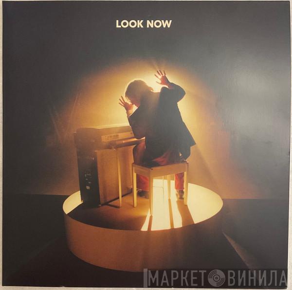 Oscar Lang - Look Now