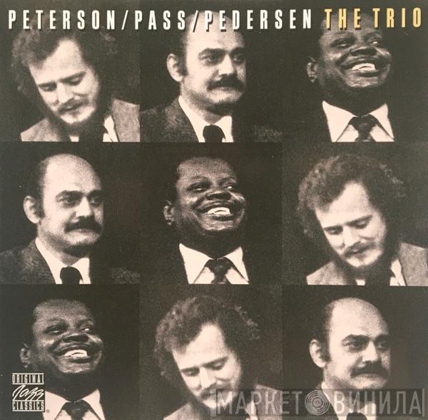 Oscar Peterson, Joe Pass, Niels-Henning Ørsted Pedersen - The Trio