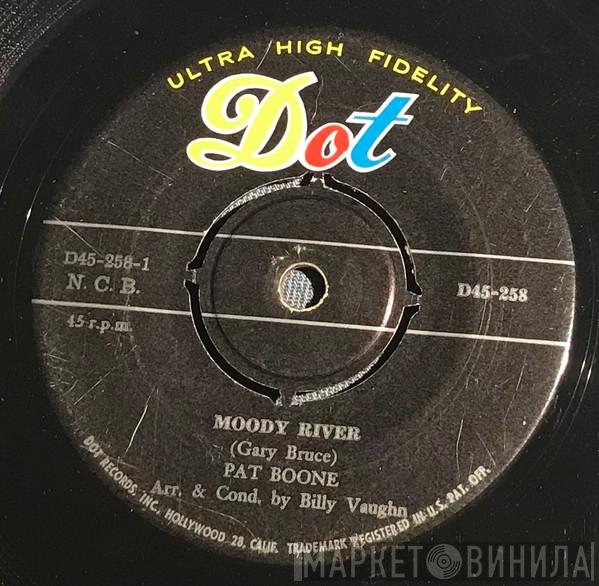  Pat Boone  - Moody River
