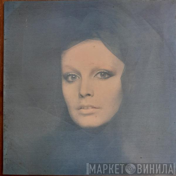  Patty Pravo  - Per Aver Visto Un Uomo Piangere E Soffrire Dio Si Trasformò In Musica E Poesia