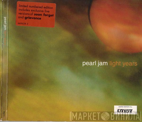 Pearl Jam - Light Years
