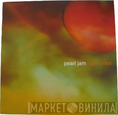  Pearl Jam  - Light Years